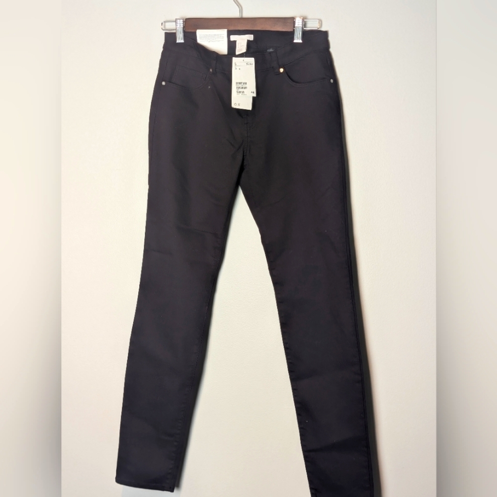 Brand New H&M Skinny Jeans Size S8